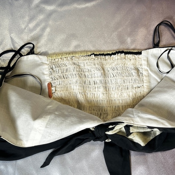 Johanna Ortiz Black and Cream Crop Top - Picture 6 of 8